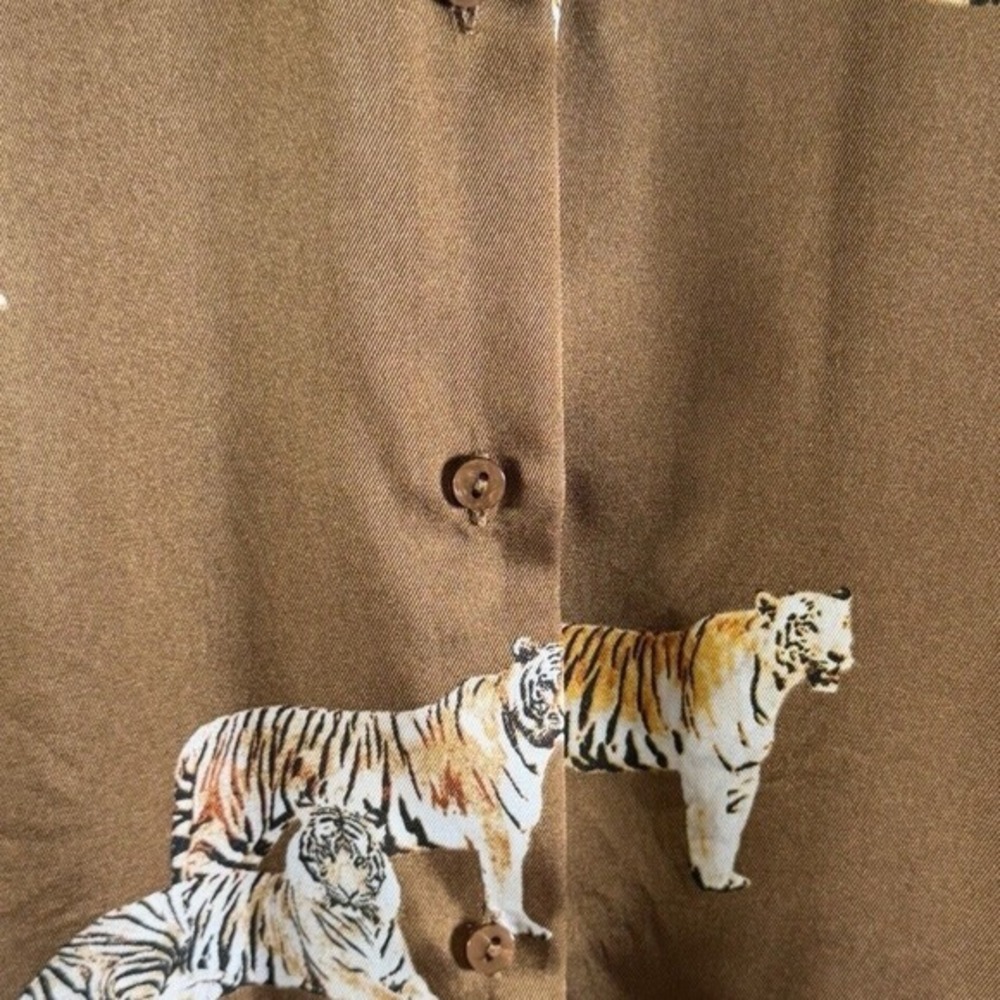 ZARA‎ Tiger Print Long Sleeve Button Down Shirt Women's L Brown Preppy  72-27 - Picture 7 of 15